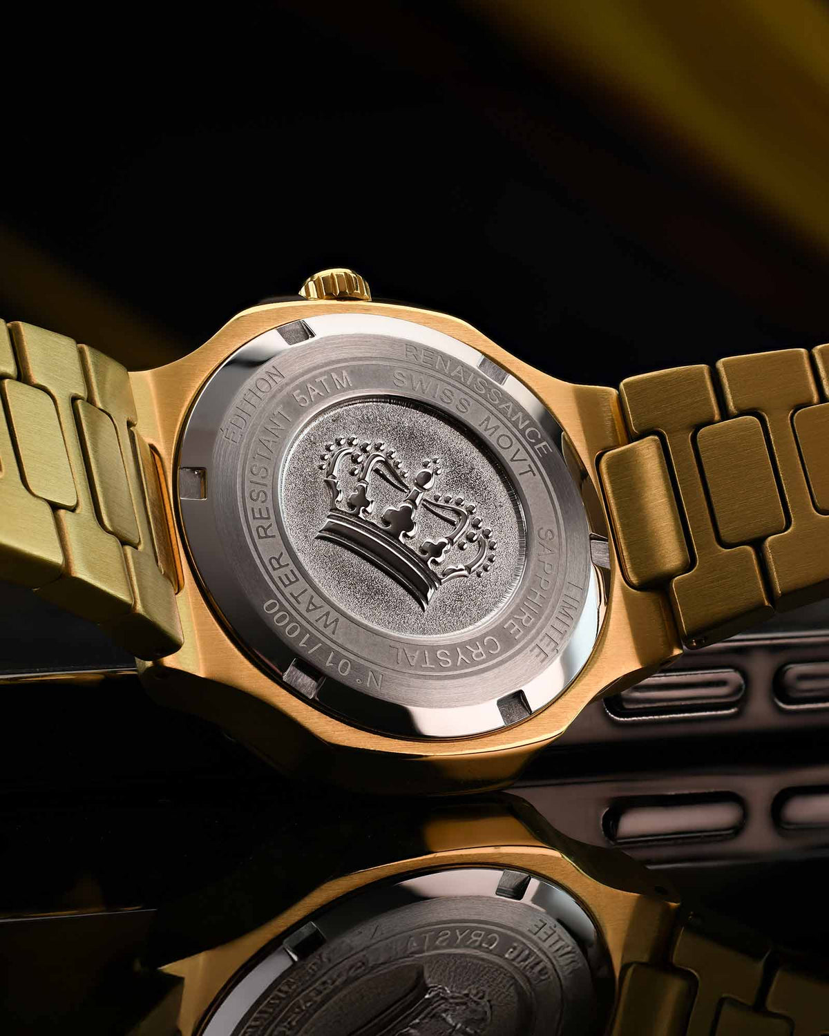Renaissance Woman 6104 - 35mm