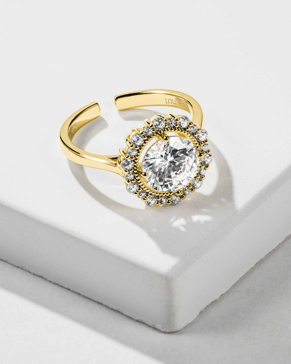 Imperial Glow Rings - 8210400
