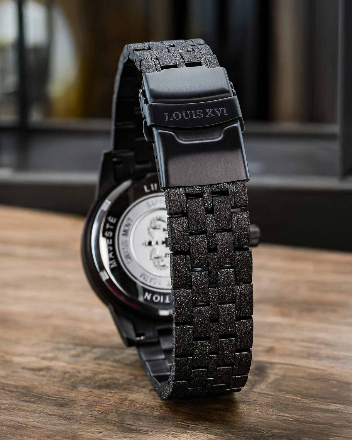 Majesté Frosted Iced Out 1181 Midnight Blue - 43mm